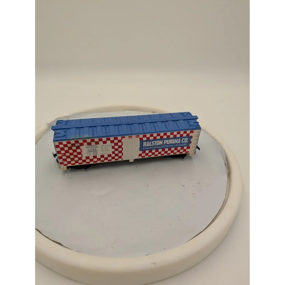 HO Scale‎ Ralston Purina Co Checkerboard Chows Cereals Boxcar MRS 4554 Blue Red